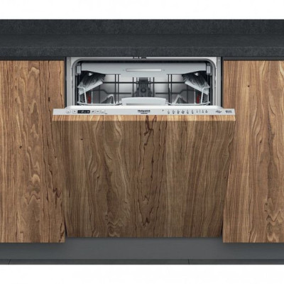 Посудомоечная машина HOTPOINT-ARISTON HIC 3O33 WF Посудомоечная машина HOTPOINT-ARISTON HIC 3O33 WF